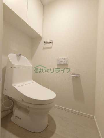 トイレ　別階層の写真になります。