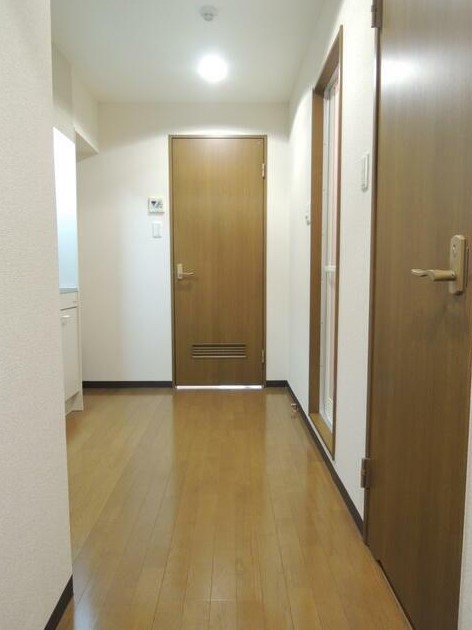 その他部屋・スペース　明るい色調の室内です