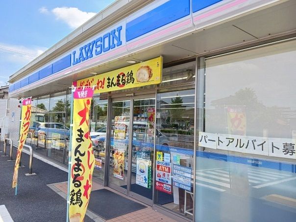 コンビニ　ローソン高崎新町店（コンビニ）まで800m