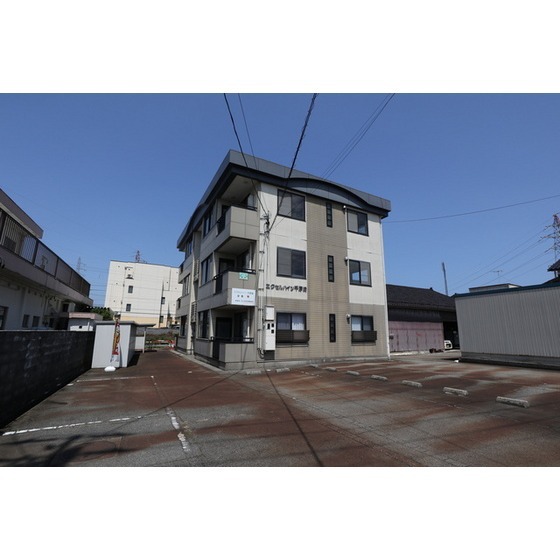 エクセルハイツ千原崎の外観写真