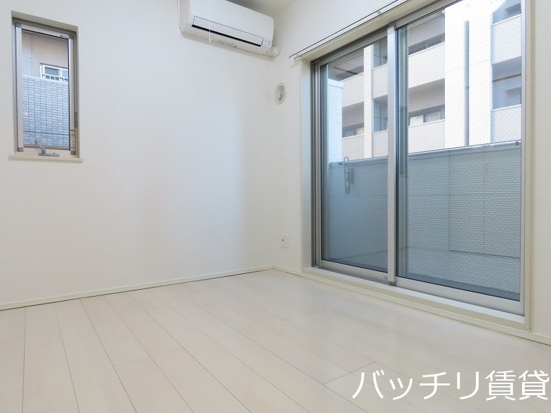 Casa Viola 栄生の内装写真