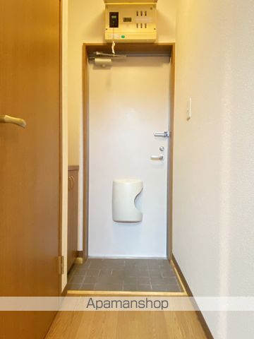 天竜浜名湖鉄道 西掛川駅 徒歩13分 2階建 築21年の玄関写真