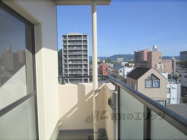 RoomsOojiの内装写真