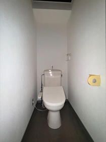 ＪＲ山手線 駒込駅 徒歩5分 7階建 築33年のトイレ写真