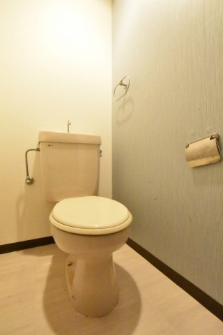 グランドマゼボーのトイレ写真