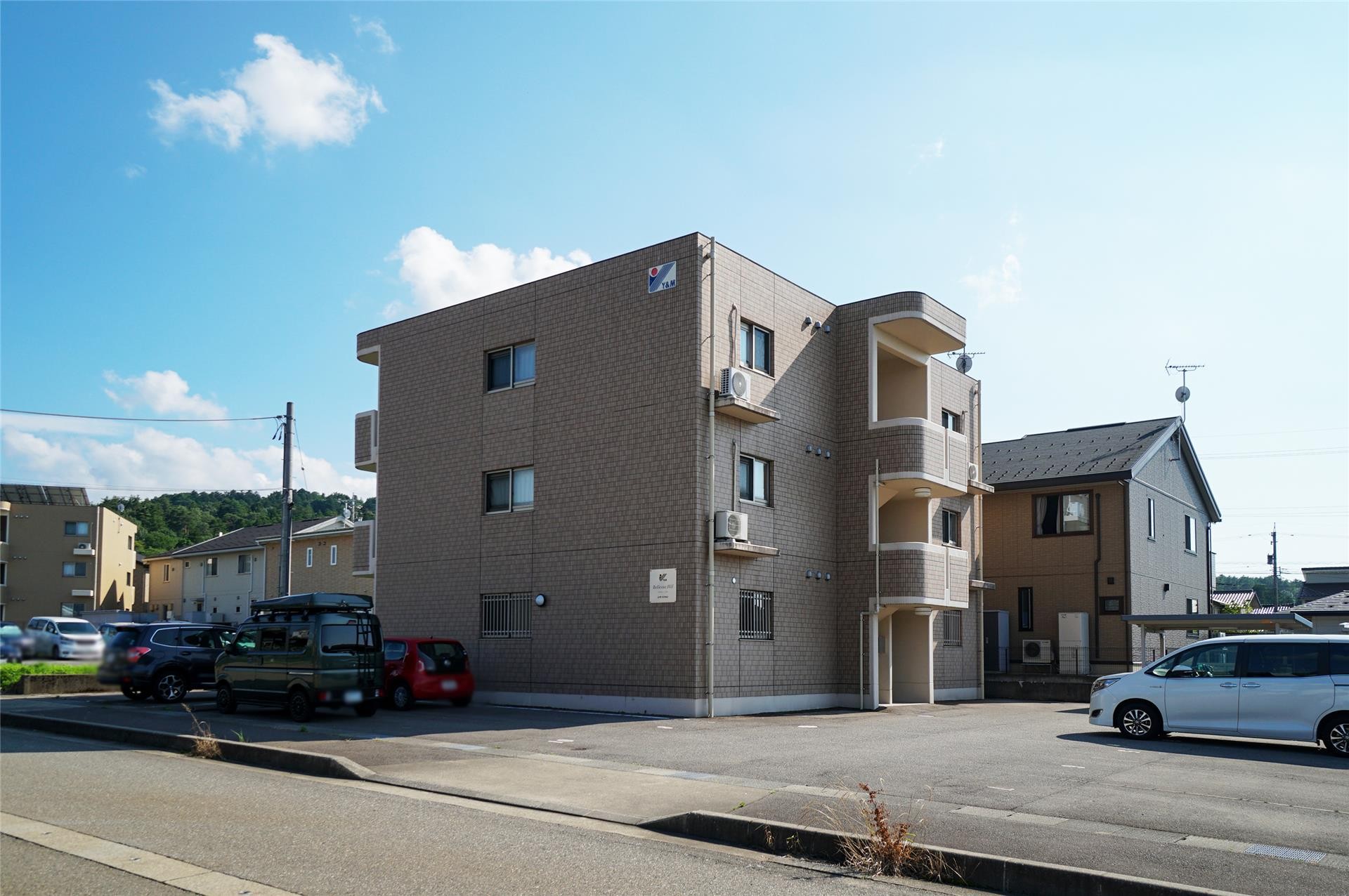 2LDK Mansion in Kanazawa, Ishikawa