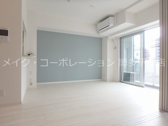 その他　※写真は棟内別部屋参考写真