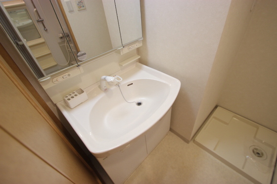 洗面設備　※別部屋の写真です
