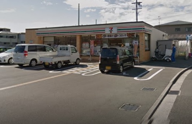 コンビニ　セブンイレブン堺日置荘北町店（コンビニ）まで654m
