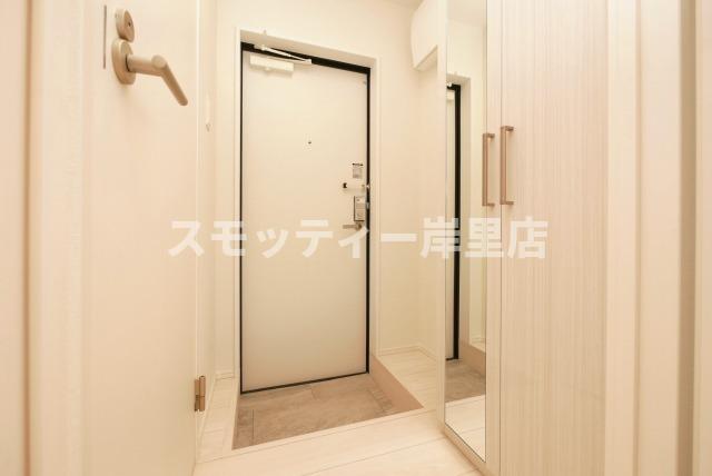 玄関　シンプルで使いやすい玄関です