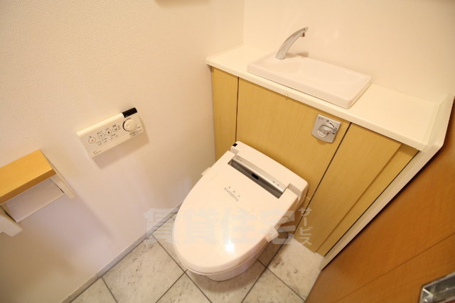 リーガル京都烏丸通りのトイレ写真