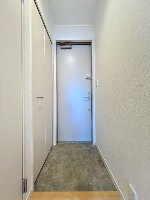 玄関　別部屋参照写真