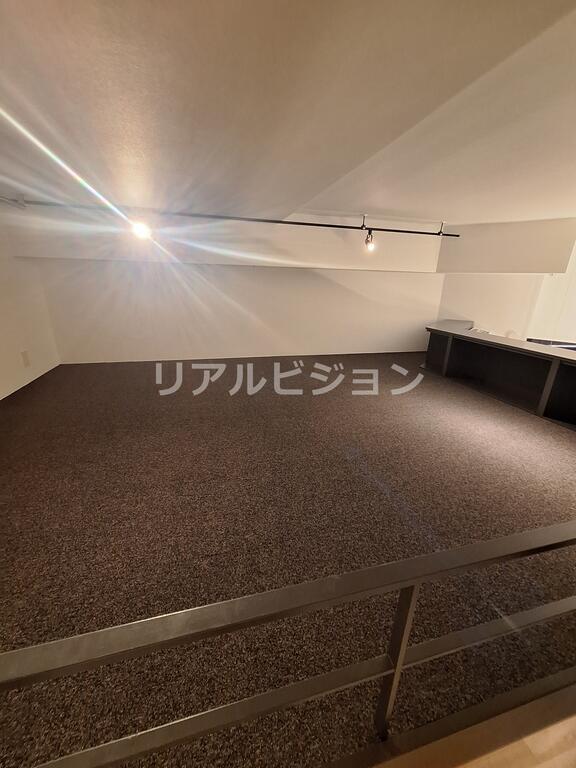 ZOOM新宿御苑前の内装写真