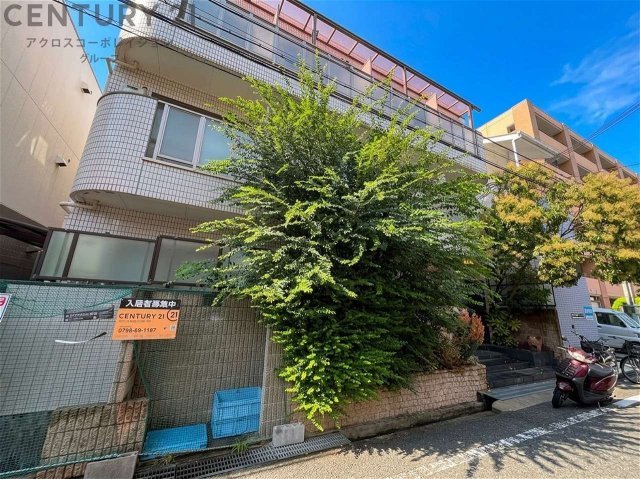 建物外観　オートロック付きで安心です！