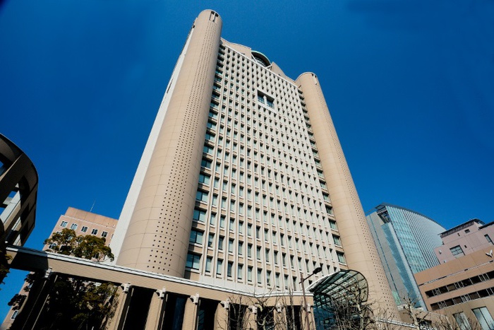 大学・短大　明治大学（大学・短大）まで340m