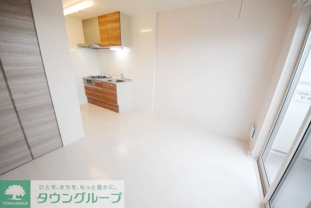 その他部屋・スペース　明るい寝室