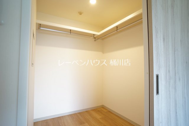 収納　レーベンハウス桶川店へ　048-787-5511