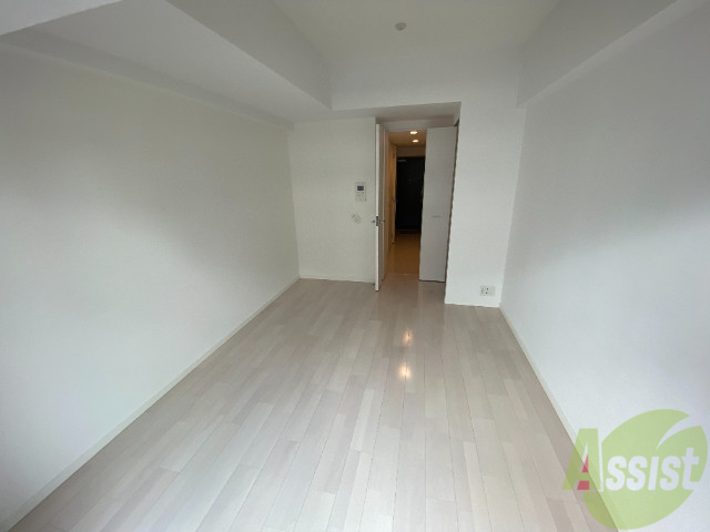 S-RESIDENCE新大阪駅前の居間写真