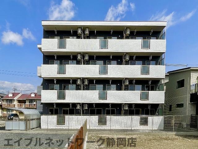 建物外観　おしゃれな外観です