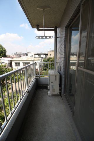 バルコニー　別タイプ参考写真　エバーグリーン　荒川区荒川5