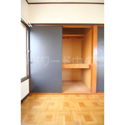 福住2-9貸家の内装写真