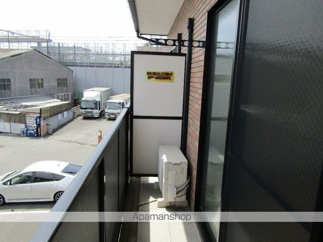アンプルールクラージュエトッフの内装写真