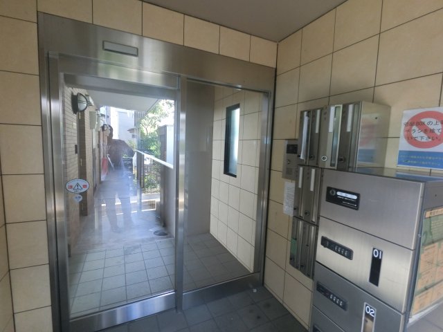 ＪＲ総武線 千葉駅 徒歩18分 3階建 築20年の外観写真