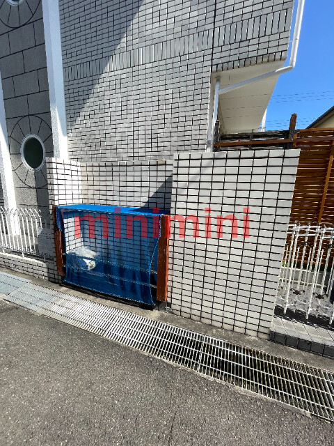 プラチナム登美の里の外観写真