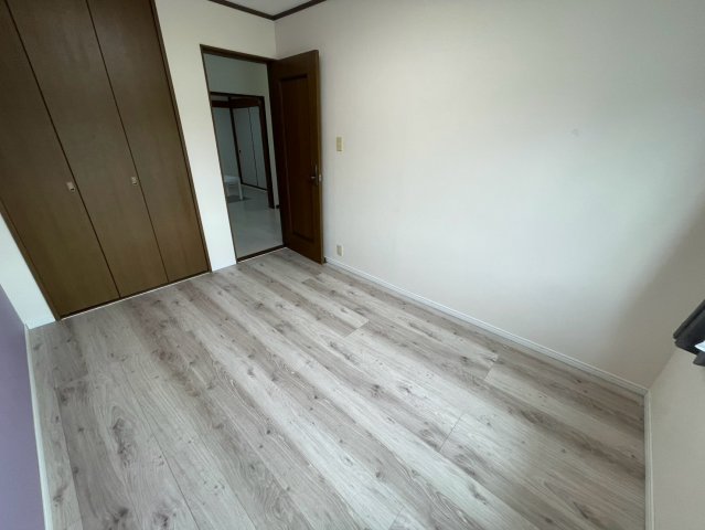羽曳野市島泉4丁目戸建の内装写真