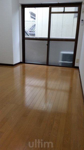 カーネルヒルの居間写真