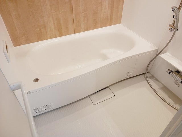 ＪＲ東海道本線 岐阜駅 バス乗車時間：30分 最寄りバス停で下車 徒歩4分 2階建 築2年の風呂写真