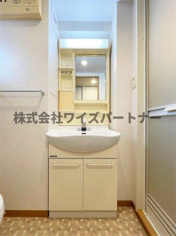 地下鉄七隈線 渡辺通駅 徒歩6分 12階建 築22年の内装写真