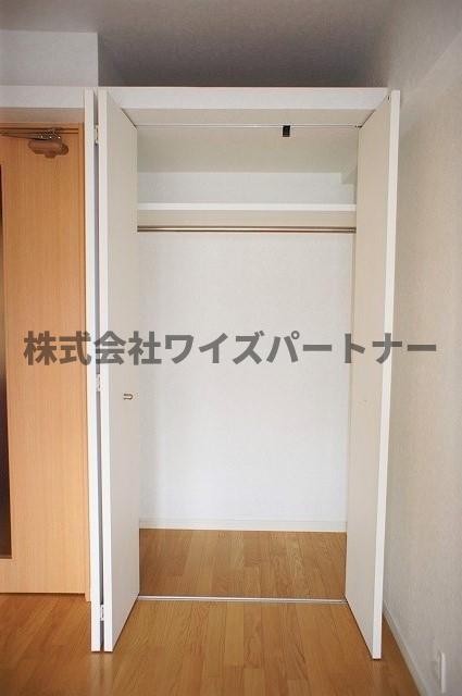 地下鉄七隈線 渡辺通駅 徒歩6分 12階建 築22年の内装写真