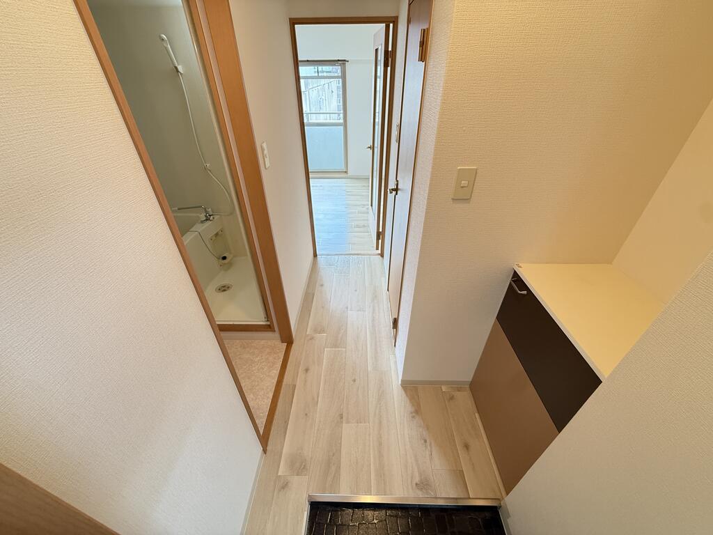 SR島之内の玄関写真