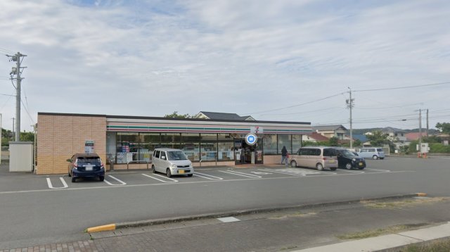コンビニ　セブン-イレブン 御前崎池新田大山店（コンビニ）まで291m