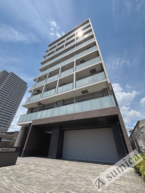 建物外観　スタイリッシュな建物です＾＾