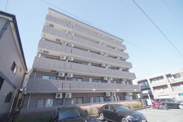 建物外観　★閑静な住宅街に立地★