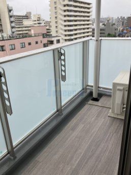 バルコニー　うれしいバルコニー付き！