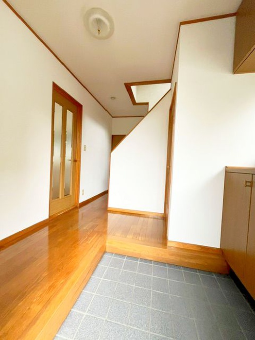 宮本町貸家の玄関写真