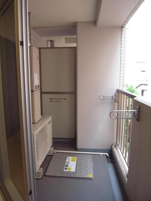 東急東横線 学芸大学駅 徒歩17分 7階建 築20年の内装写真