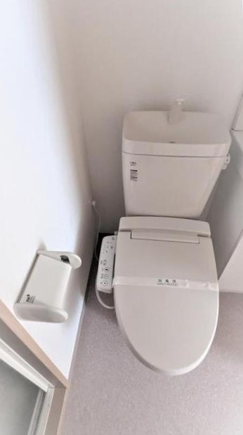 トイレ　ゆったりとした空間のトイレです