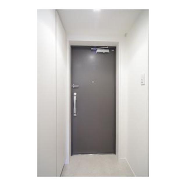 玄関　※写真は同タイプ住戸です。