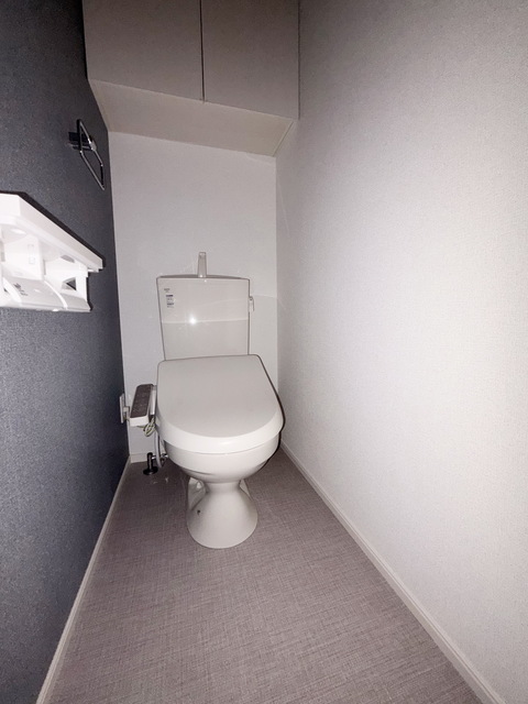トイレ　～同施工会社同商品参考写真～