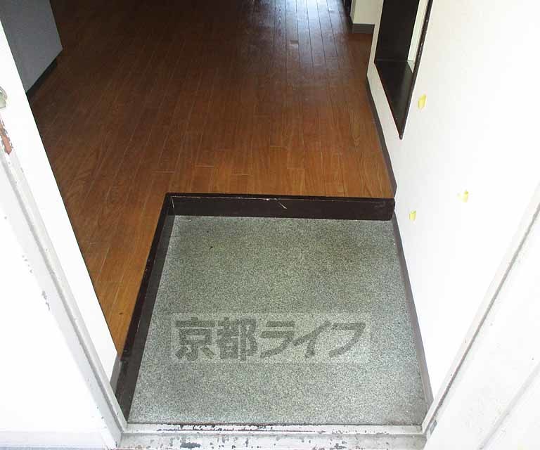 玄関　独立洗面台です。