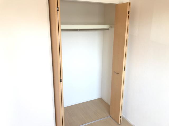 収納　クローゼット