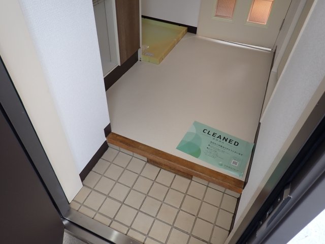 ライブコア赤羽の玄関写真