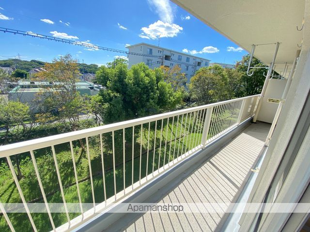 山田池住宅12号棟の内装写真