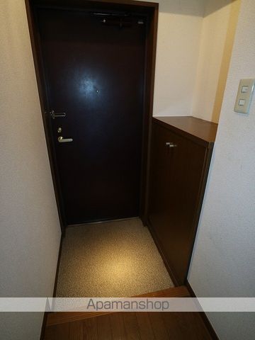 シミズマンションの玄関写真