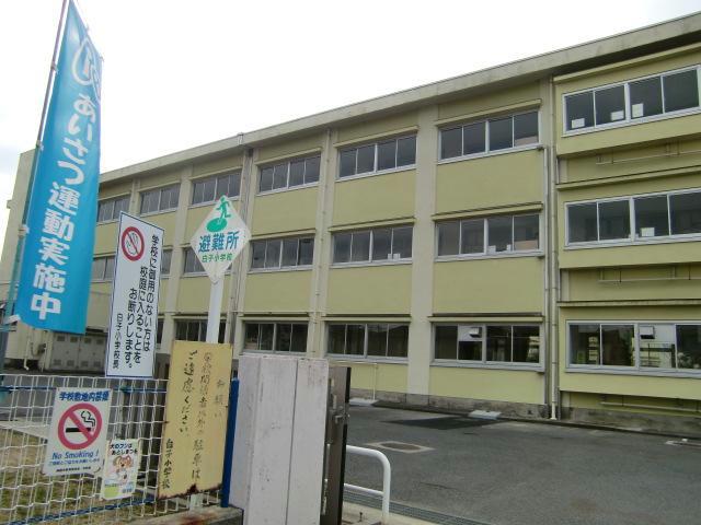 小学校　鈴鹿市立白子小学校（小学校）まで949m