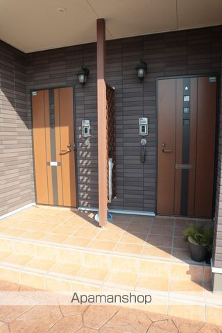 南海泉北線 深井駅 徒歩18分 2階建 築10年の外観写真